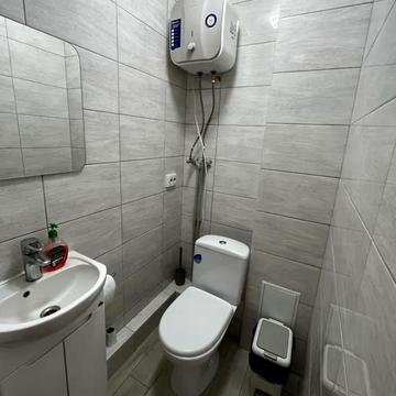 Замостянська вул. (50-річчя Перемоги), 8