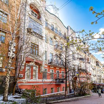 Володимирська вул., 81-А