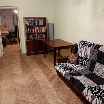 Здам в оренду 3к на Відродження
