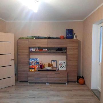 Продам 1-у квартиру в Обухові, вул. Миру, 14