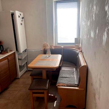 М.Житомирская,ул.Семеренка -12000 грн.срочно