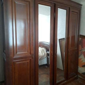 Центр !!! підходить під програми! 3кімн квартира  100 м   авт/опал.