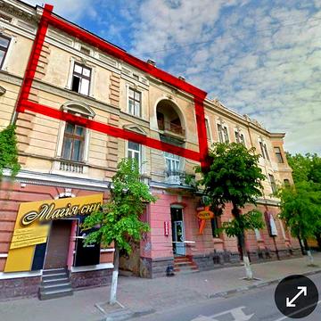 Продається 2 кімнатна квартира в центрі