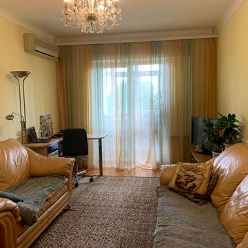 Старокозацька вул. (Комсомольська), 70