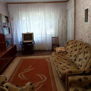 Продам 5 комн. квартиру.