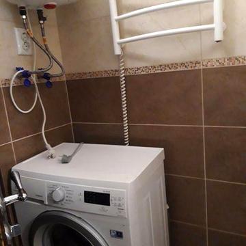Продам 1 кімнатну квартиру Виставка
