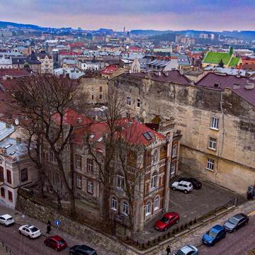 Леоніда Глібова вул., 10