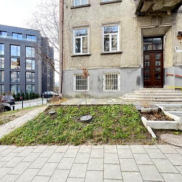 Парфановичів вул., 3