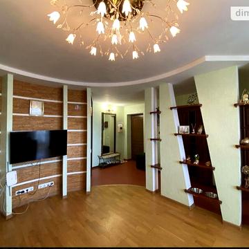 Продаж 3к Квартира Лялі Ратушної вулиця