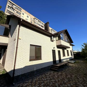 Агатангела Кримського вул., 5
