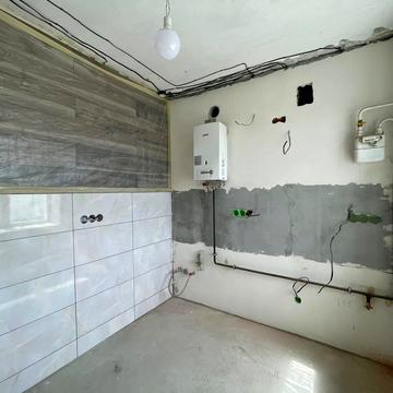 Старокостянтинівське шосе, 14