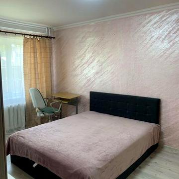 Оренда 2-х кім. квартири Воскресенський проспект (Перова) 20