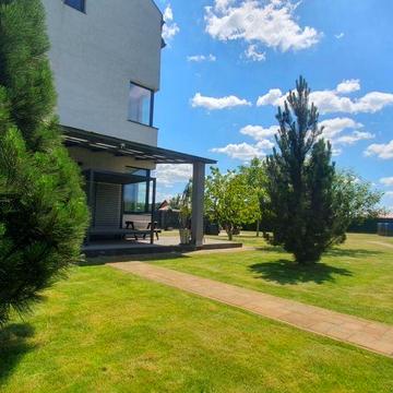 Будинок 271м.кв. з ремонтом, 24 сотки. Всі держ.програми!