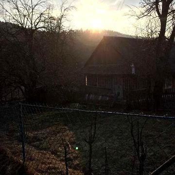 Продаж 3к Дім Центральна вулиця