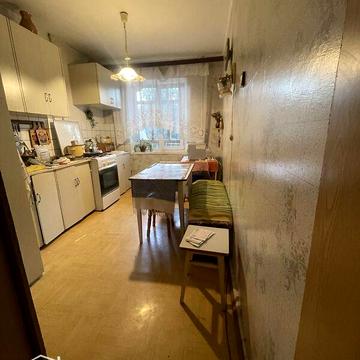 Продаж 3к Квартира Буковинська вулиця