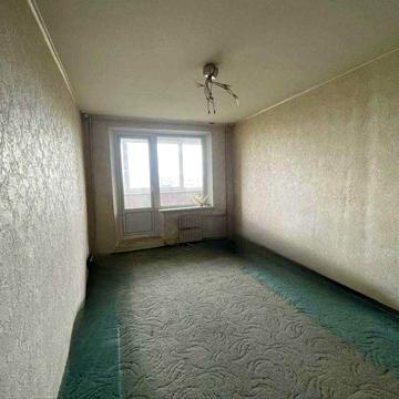 Продам 1 комнатную двустороннюю квартиру, Алексеевка