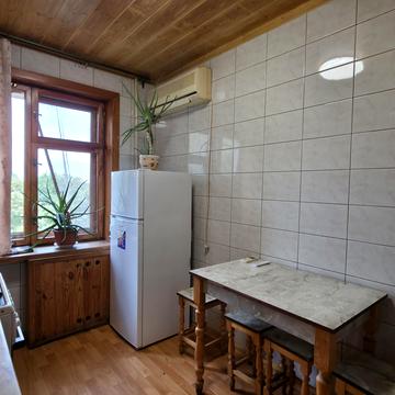 Мануйлівський просп. (Воронцова), 75
