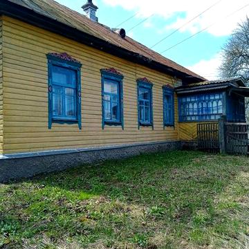 Газифікований будинок біля залізничної станції. Село Жуківка.