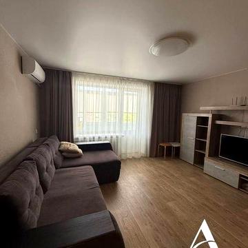 Продам 1к квартиру на Косиора 3/9 с ремонтом и мебелью