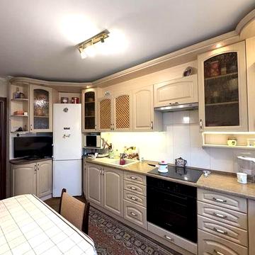Продаж 3-ох кімнатної квартири на пр.Чорновола (від власника)