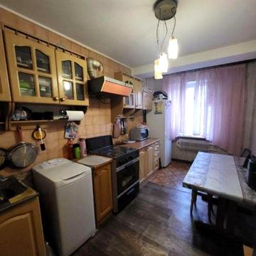 3 кімнатна квартира в самому центрі