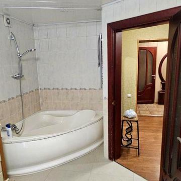 АН Здам 4 х кімнатну Центр