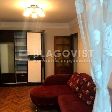 Продаж 2кім.Микільсько-Ботанічна 6/8,Центр. Метро Університет.