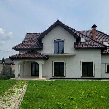 Продам будинок унікальне розташування міські комунікації асфальт доїзд