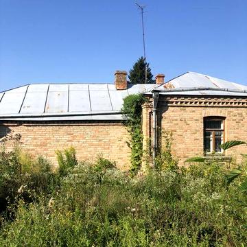 Продам! Будинок в Бердичеві , Пушкінська, під ремонт.