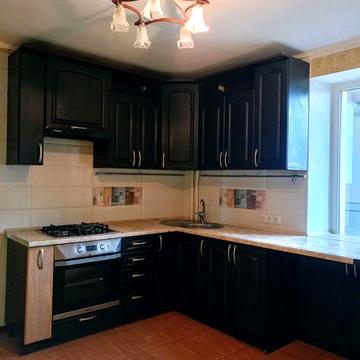 2к Виставка індивідуальне опалення, паркомісце для авто