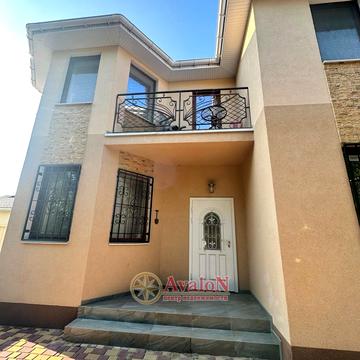 Центральна вулиця, Київський район, Одеса, Одеська область 220000.0 USD