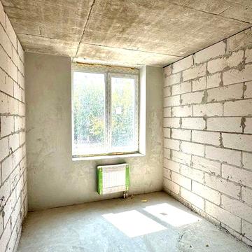 Продаж 2-х кімнатної квартири Амброса 35