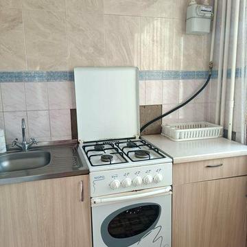 Вся мебель та техніка. Центр. Градецькій.