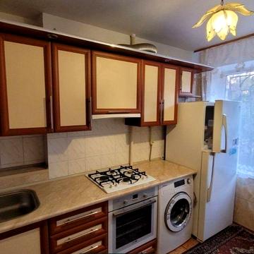 АРЕНДА. 3 комнатная квартира  ул. Южная / ЮТЗ