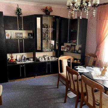 Будинок, 65 м кв + 50сот землі біля хати