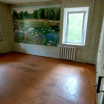 Парусна вул. (Героїв Сталінграду), 8
