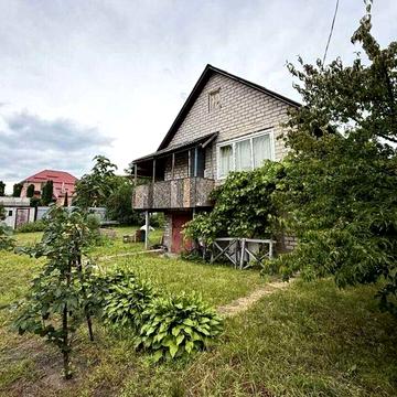 Продам дачу на Русановских садах.