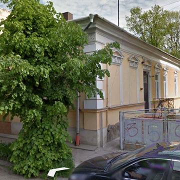 Академіка Гнатюка вул., 6