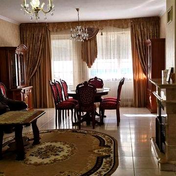 Продаж будинку в центрі Сваляви