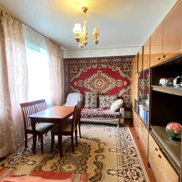 Європейського Союзу просп. (Правди), 100