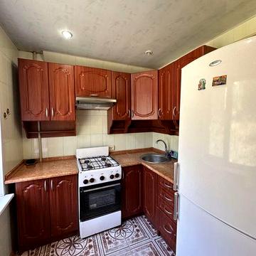 1к. Космічна 95, 1високий/9. Заходь та живи!