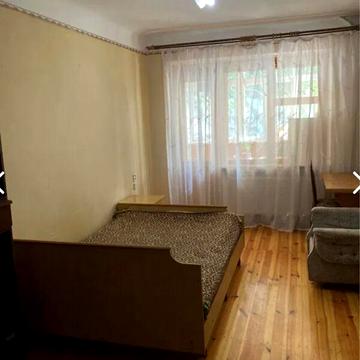 Продаж 3к Квартира Петра Могили вулиця