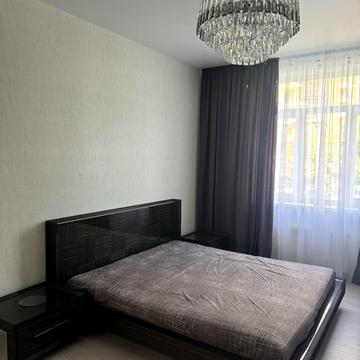 Професорська вул., 12
