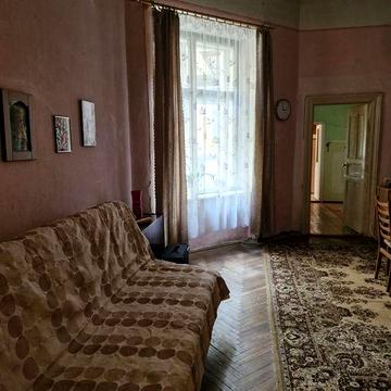 Продаж 2 кім.квартири на Степана Бандери