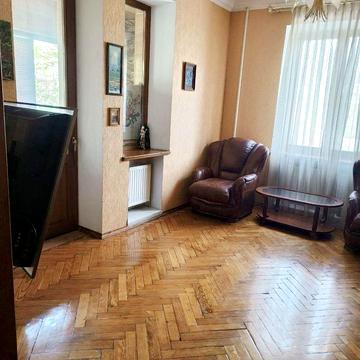 Фонтанська дорога вул., 51