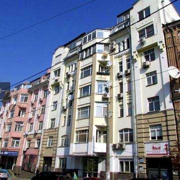 Квартира вул. Костянтинівська,10 контрактова площа