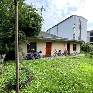Продаж 5к Дім Крушельницької Соломії вулиця