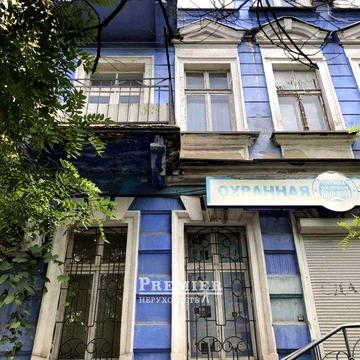 Продам 2-х ком. квартиру в Центре города.