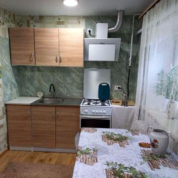 Будинок в с. Мовчани Хмельницької