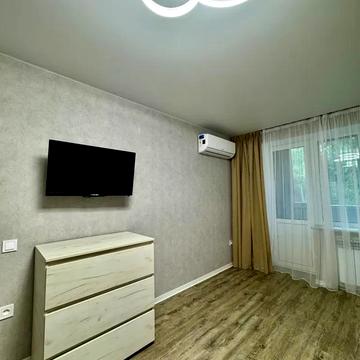 Піхоти Короля вул. (Лізи Чайкіної), 3